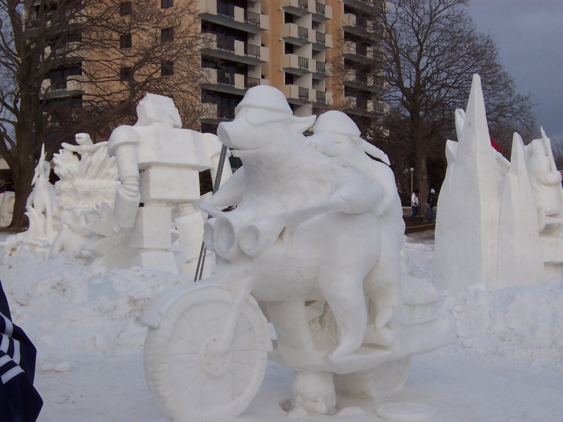 Lake Geneva Winterfest & the U.S. Nationals Snow Sculpting Competition