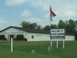 shelllake_woodcarvingmuseum shelllake_woodcarvingmuseum