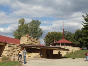 springgreen_taliesinvisitorcenter