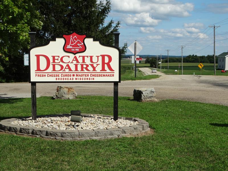 6 Great Cheese Shops along one hour of Highway 11 State Trunk Tour