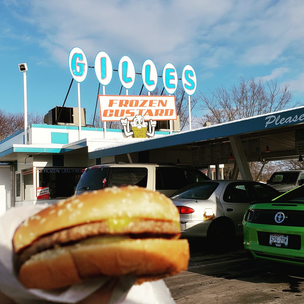 Gilles Drive-In, Fond du Lac