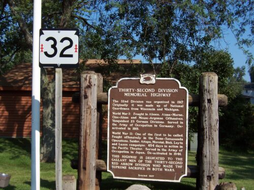 The 32nd Division Memorial Highway historic marker along Wisconsin Highway 32 near Kenosha, Wisconsin.