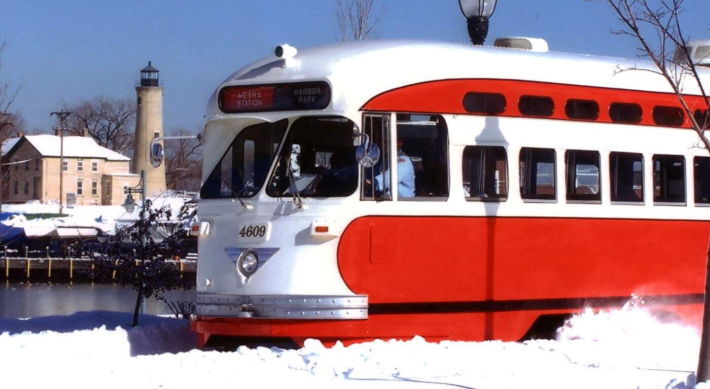 Visit Kenosha: Streetcar and Simmons Island