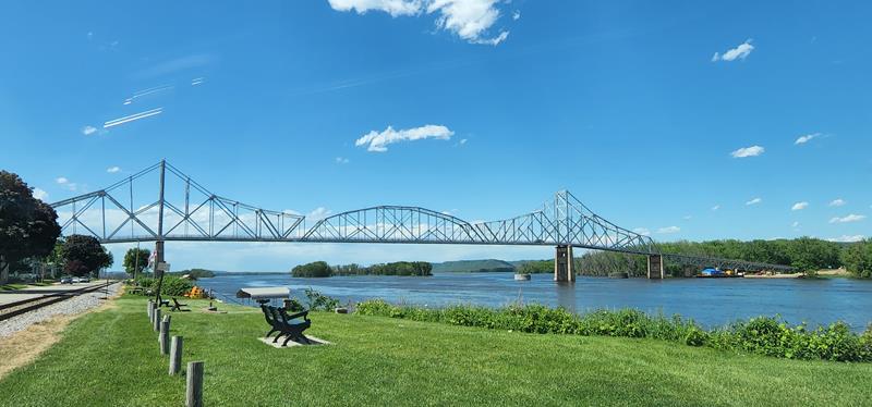 Salute to the Black Hawk Bridge over the Mississippi as it gets replaced – eventually