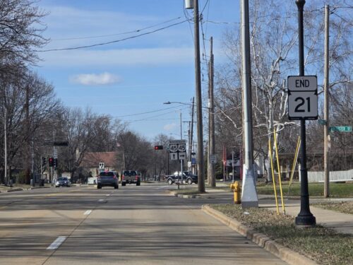 End of Wisconsin Highway 21 eastbound as you reach U.S. 45 in Oshkosh, Wisconsin